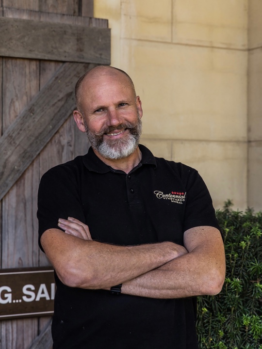 2026–2027 ISSUE MEET THE WINEMAKER – TONY COSGRIFF